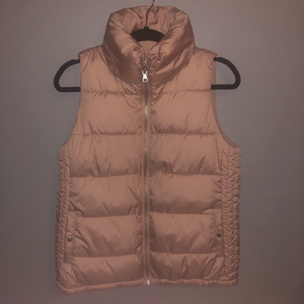 light pink old navy vest!